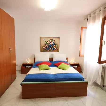 Casa Vacanze Carlotta A 5 6 Posti Daire